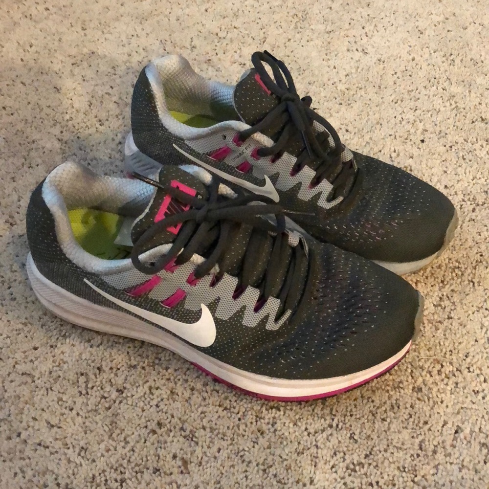Nike women’s shoes size 7.5